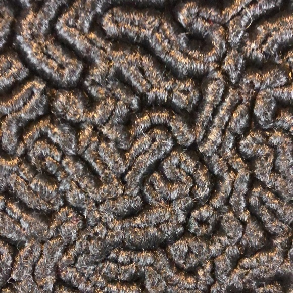 Vintage Persian coat in black with fur size medium - Picture 13 of 17